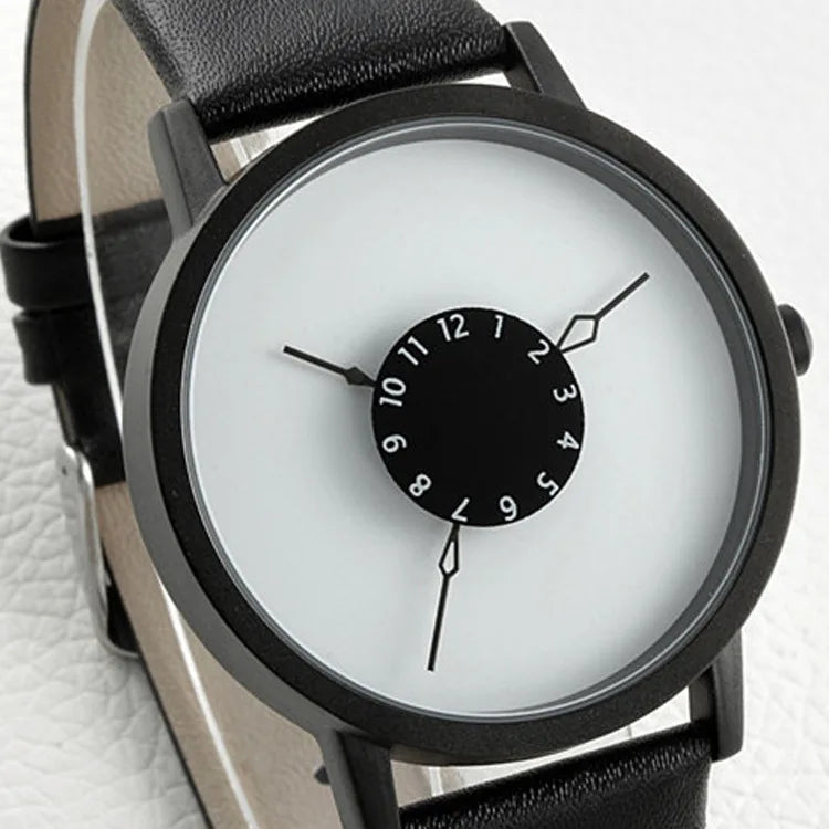 Liscio Modern Timepiece