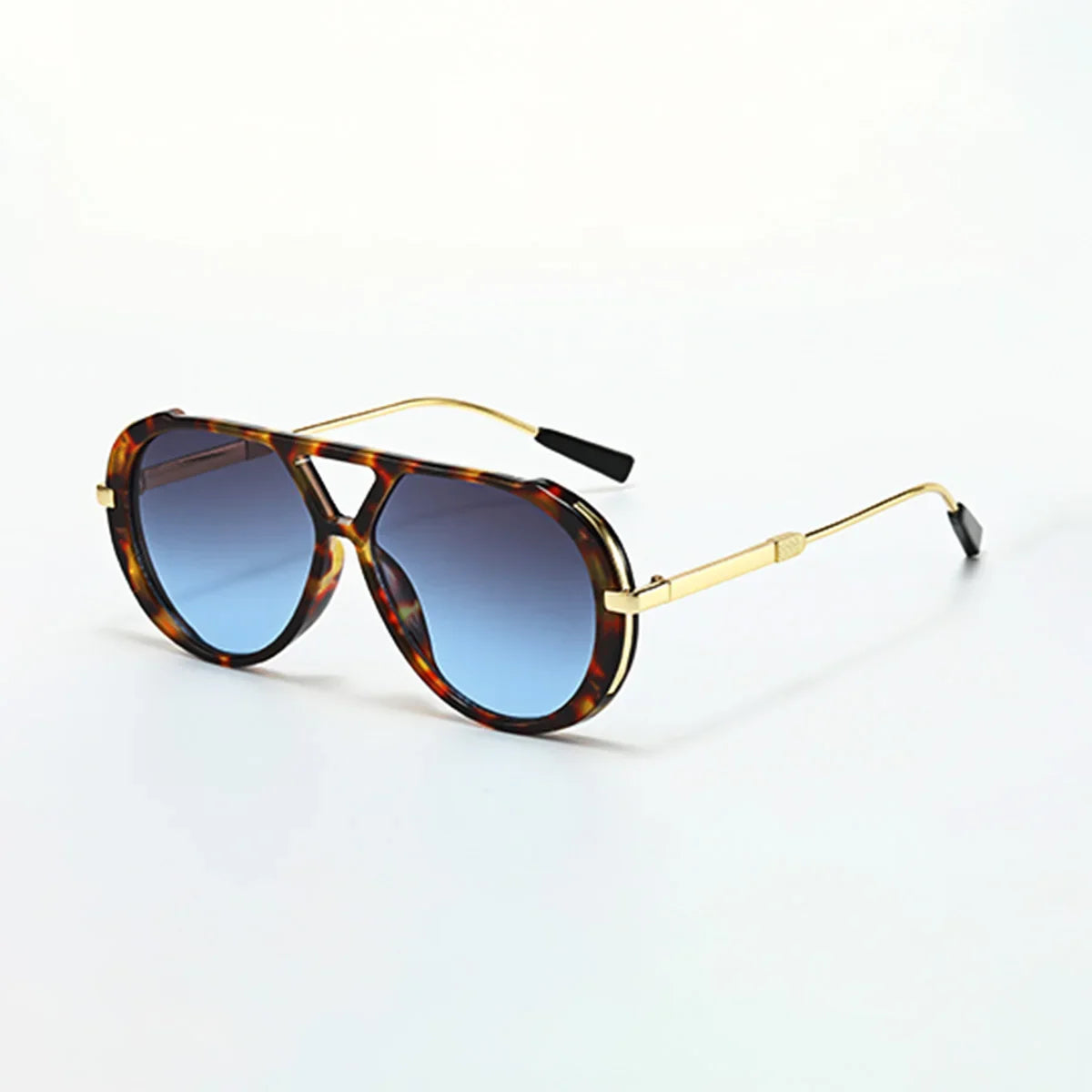Lunari Retro Sunglasses