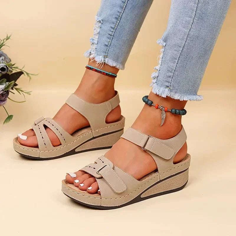 Meadow Cork Wedge