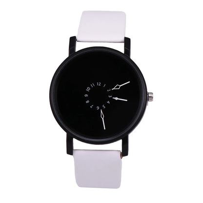 Liscio Modern Timepiece