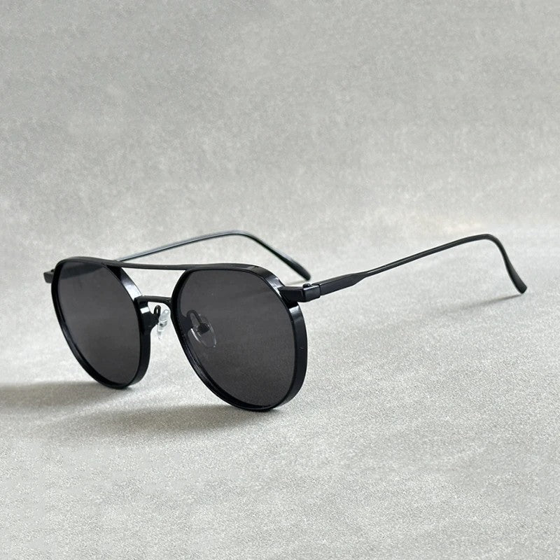 Titanio Round Shades