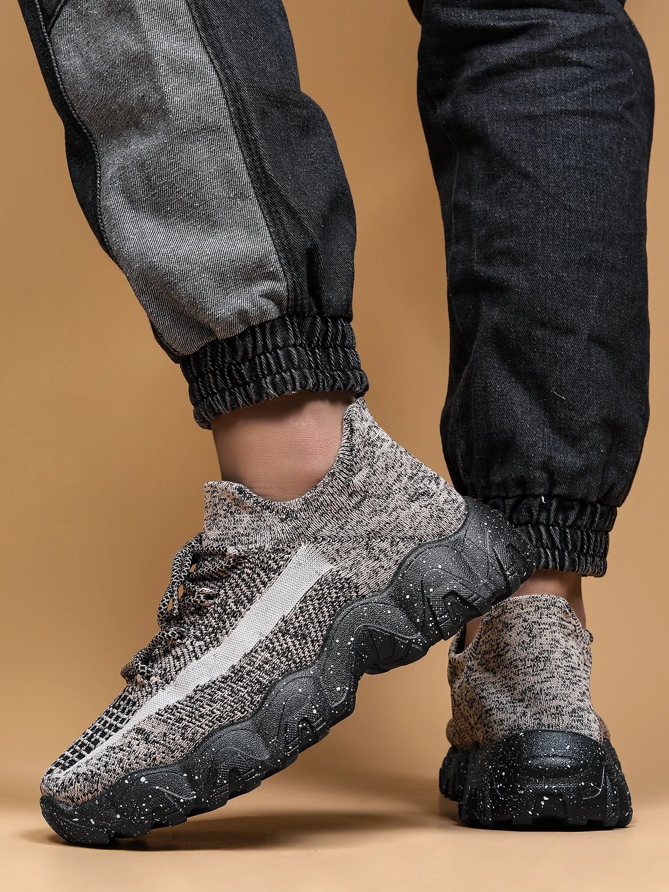 Vita Woven Sneakers